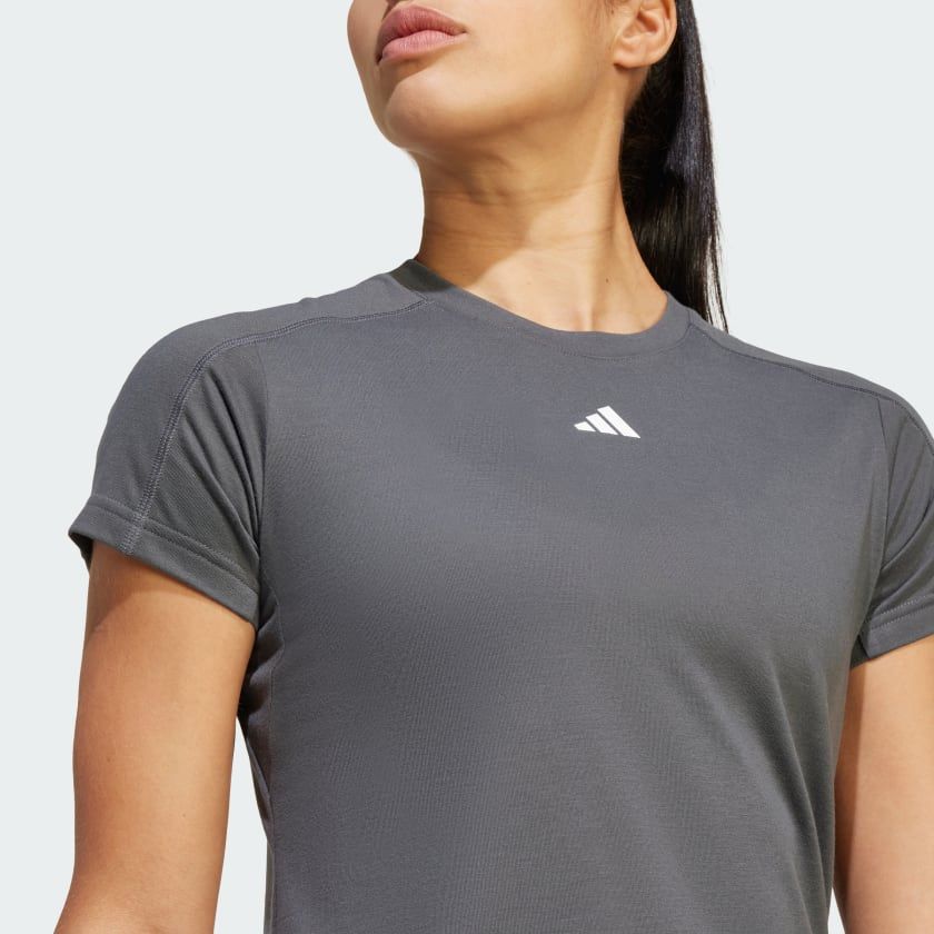 Áo Thun Nữ Cổ Tròn Minimal Branding Train Essentials AEROREADY