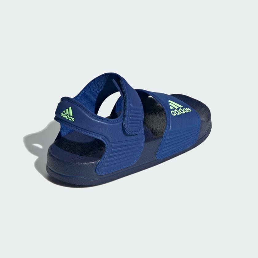 DÉP TRẺ EM ADILETTE
