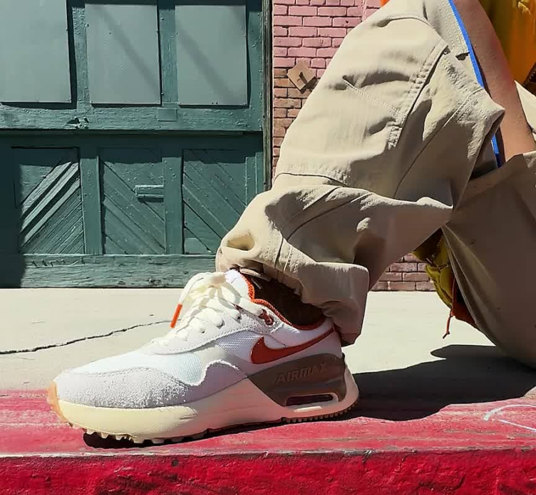 Giày Nike nữ Air Max SYSTM FQ8106-133