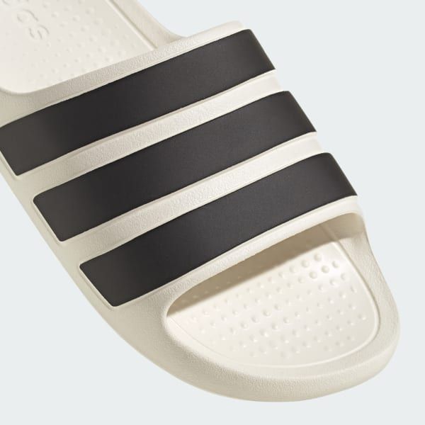 Dép Adilette Flow