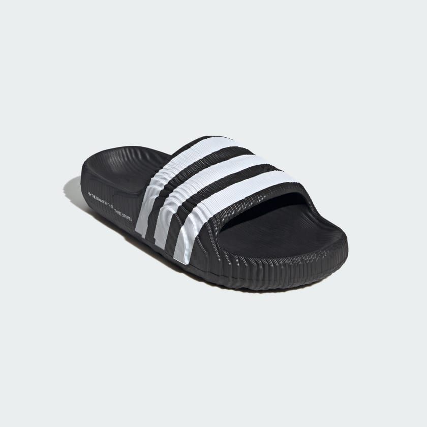 DÉP ADILETTE 22
