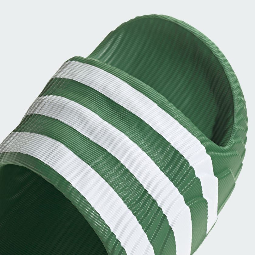 DÉP ADILETTE 22