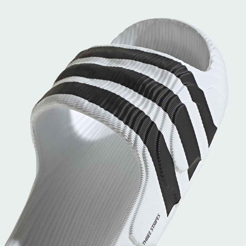 DÉP ADILETTE 22