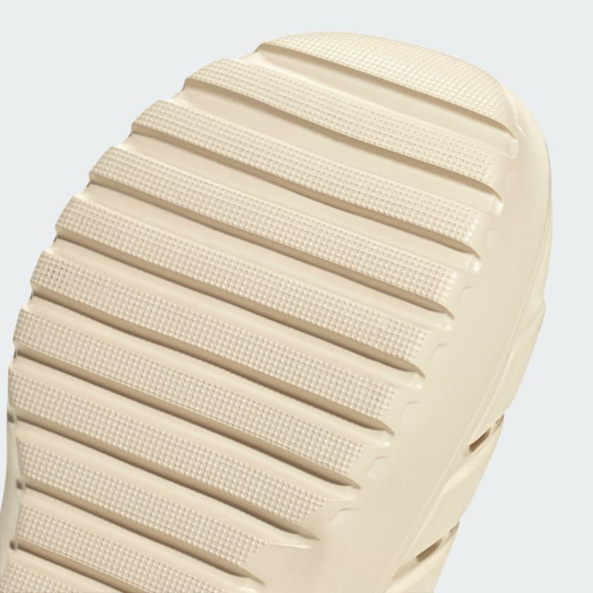 DÉP SỤC ADILETTE CLOGS