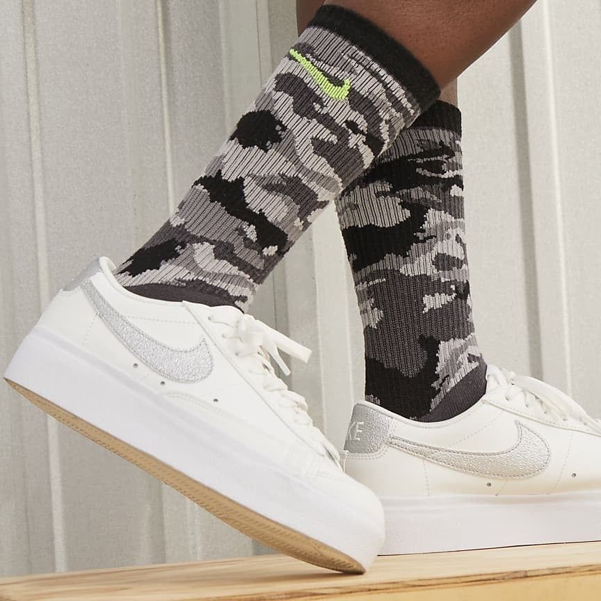 Giày Nike nữ Blazer Low Platform DQ7571-100