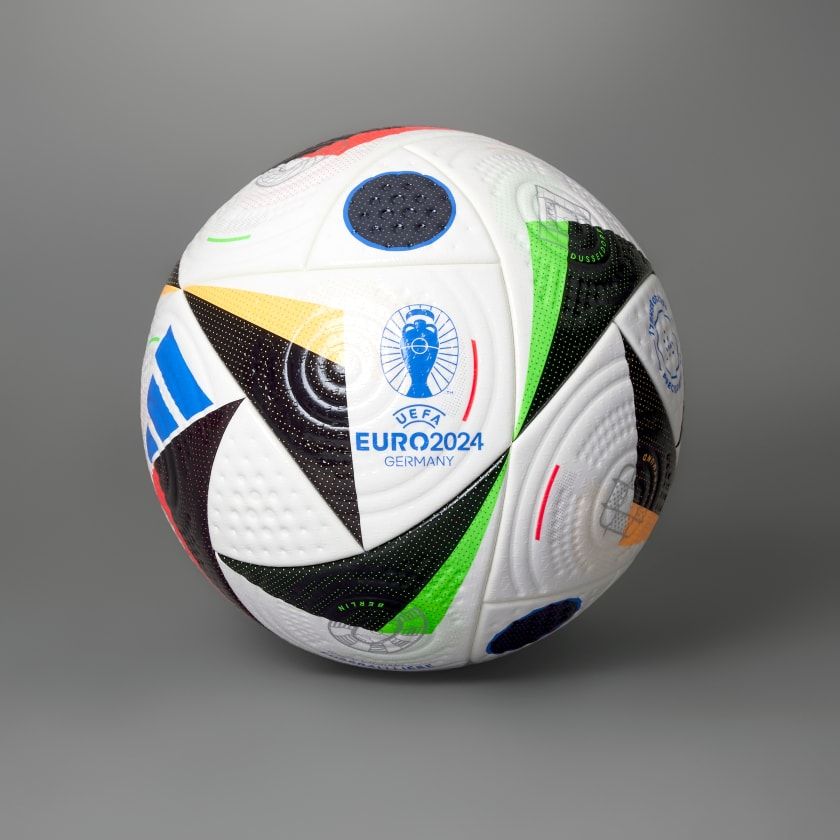 BÓNG FUSSBALLLIEBE PRO