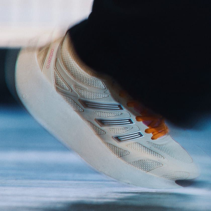 Giày chạy bộ Nữ ADIZERO ARUKU
