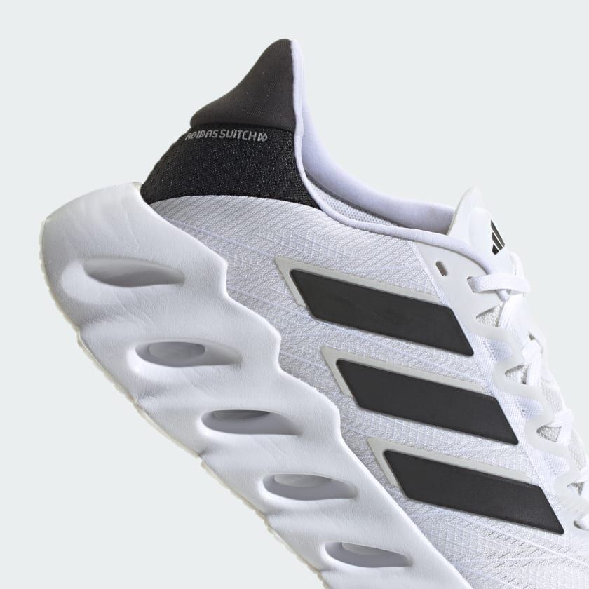 Giày chạy bộ Nam ADIDAS SWITCH FWD 2 M