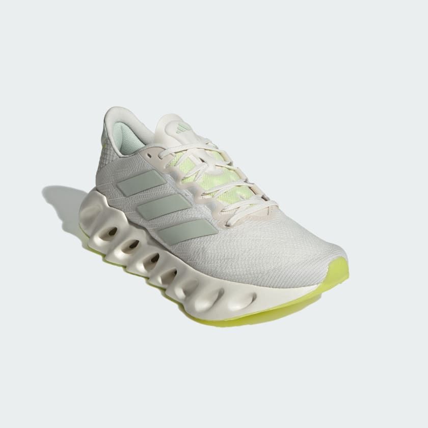 Giày chạy bộ Nữ ADIDAS SWITCH FWD 2 W