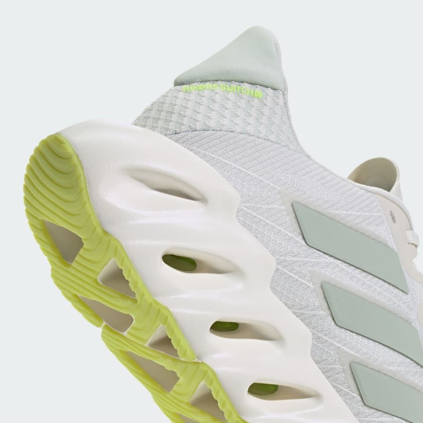 Giày chạy bộ Nữ ADIDAS SWITCH FWD 2 W