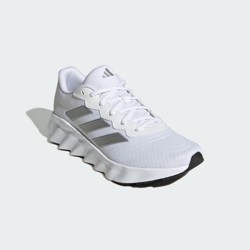 Giày chạy bộ Nữ ADIDAS SWITCH MOVE W