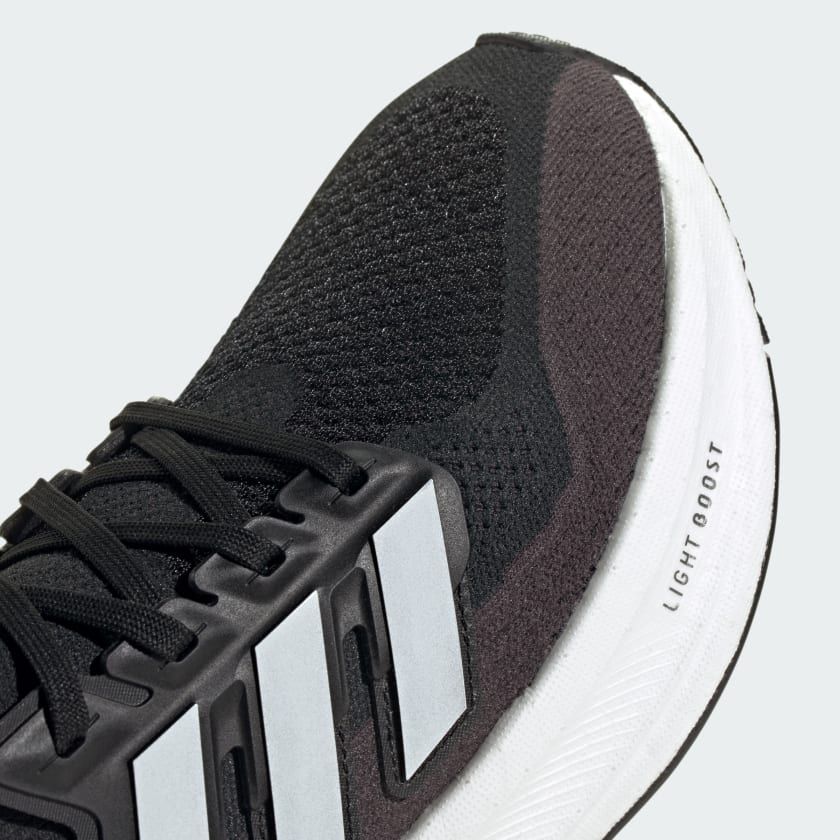 Giày chạy bộ Nam ULTRABOOST 5