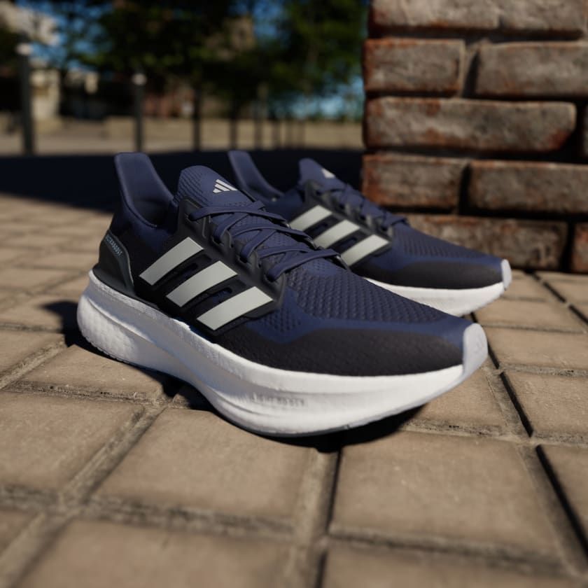 Giày chạy bộ Nam ULTRABOOST 5