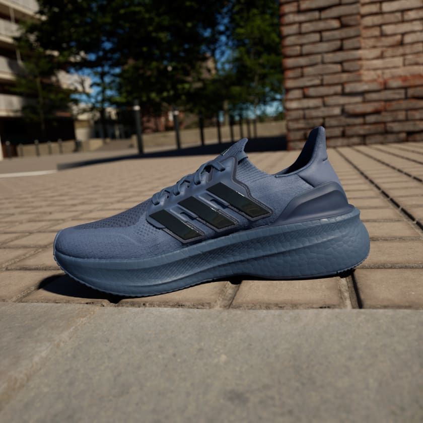 Giày chạy bộ Nam Ultraboost 5