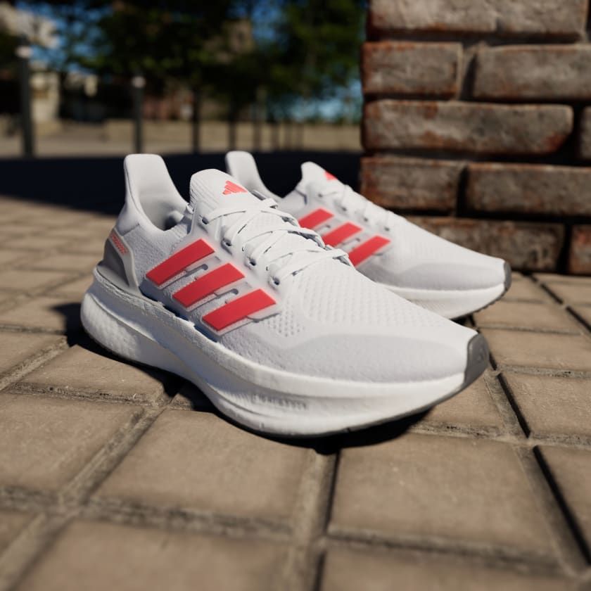 Giày chạy bộ Nam ULTRABOOST 5