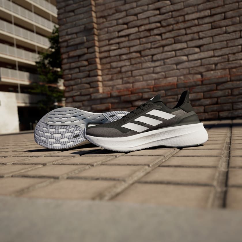 Giày chạy bộ Nam ULTRABOOST 5X