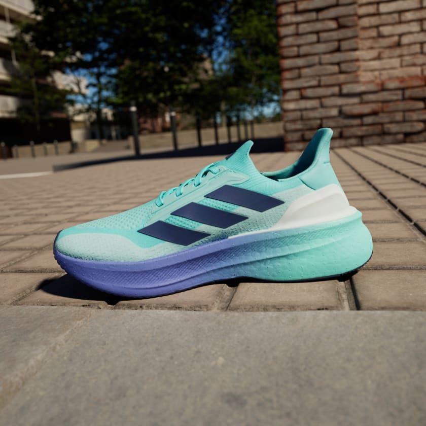 Giày chạy bộ Nam Ultraboost 5x