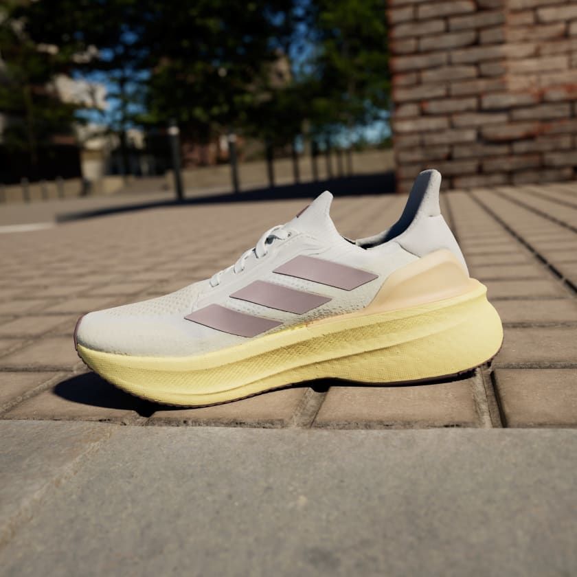 Giày chạy bộ Nữ ULTRABOOST 5X W