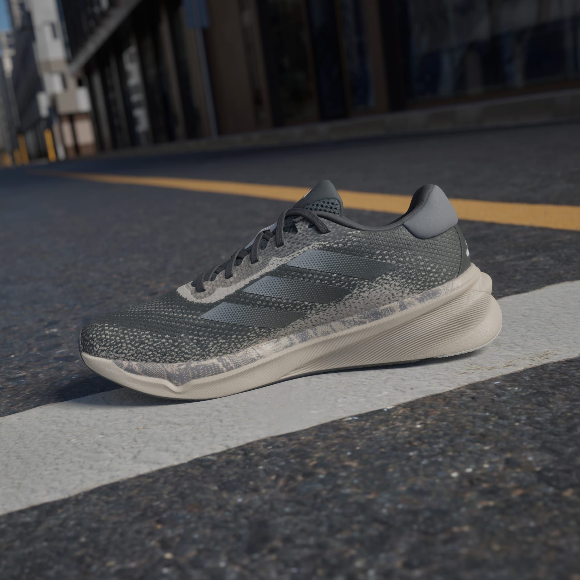 Giày chạy bộ Nam Supernova Stride