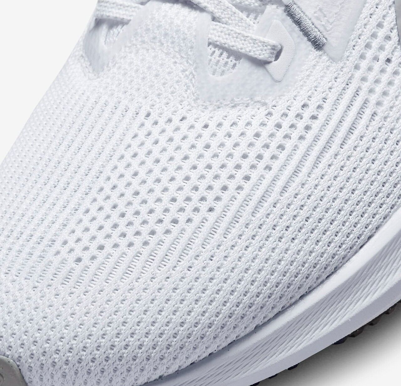 Giày Nike Nam Air Zoom Pegasus 40 ‘White Photon Dust’ DV3853-102