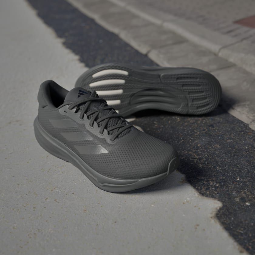 Giày chạy bộ Nam SUPERNOVA STRIDE M