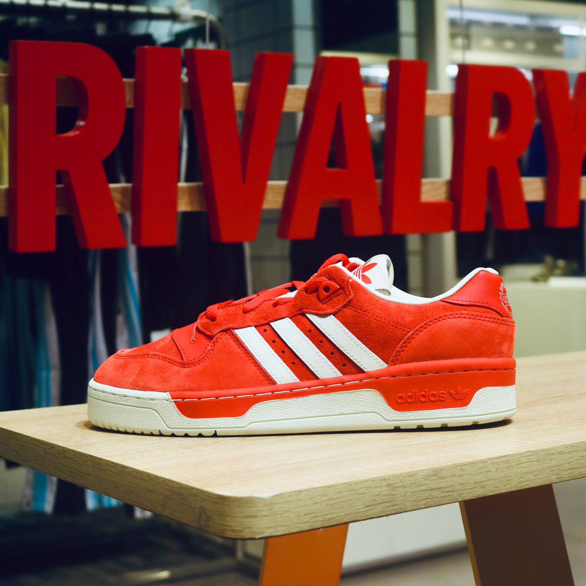 Giày originals Nam RIVALRY LOW