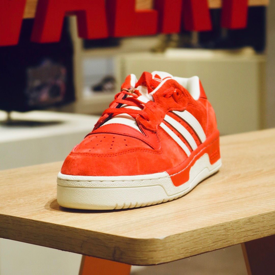 Giày originals Nam RIVALRY LOW