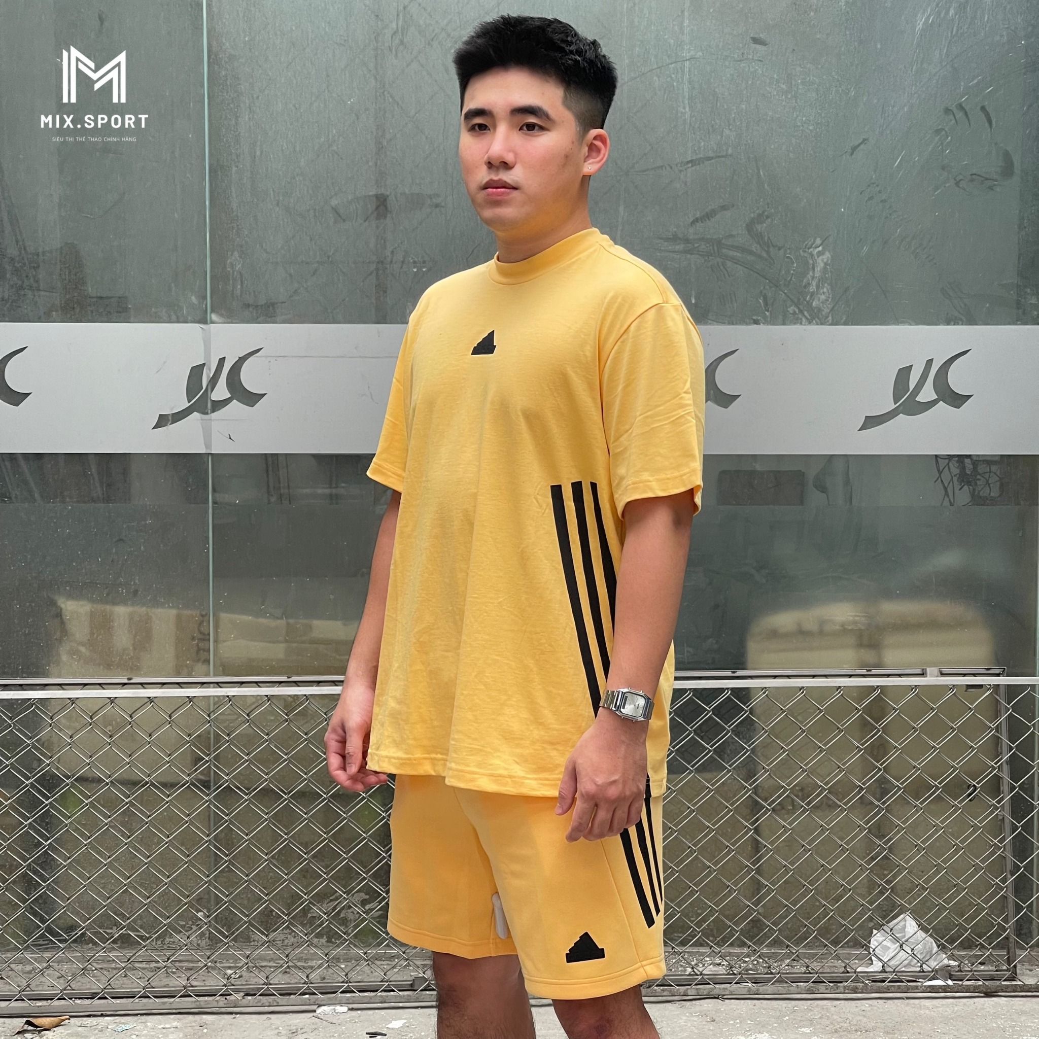 BỘ ĐỒ XUÂN HÈ NAM 3 SỌC FUTURE ICONS
