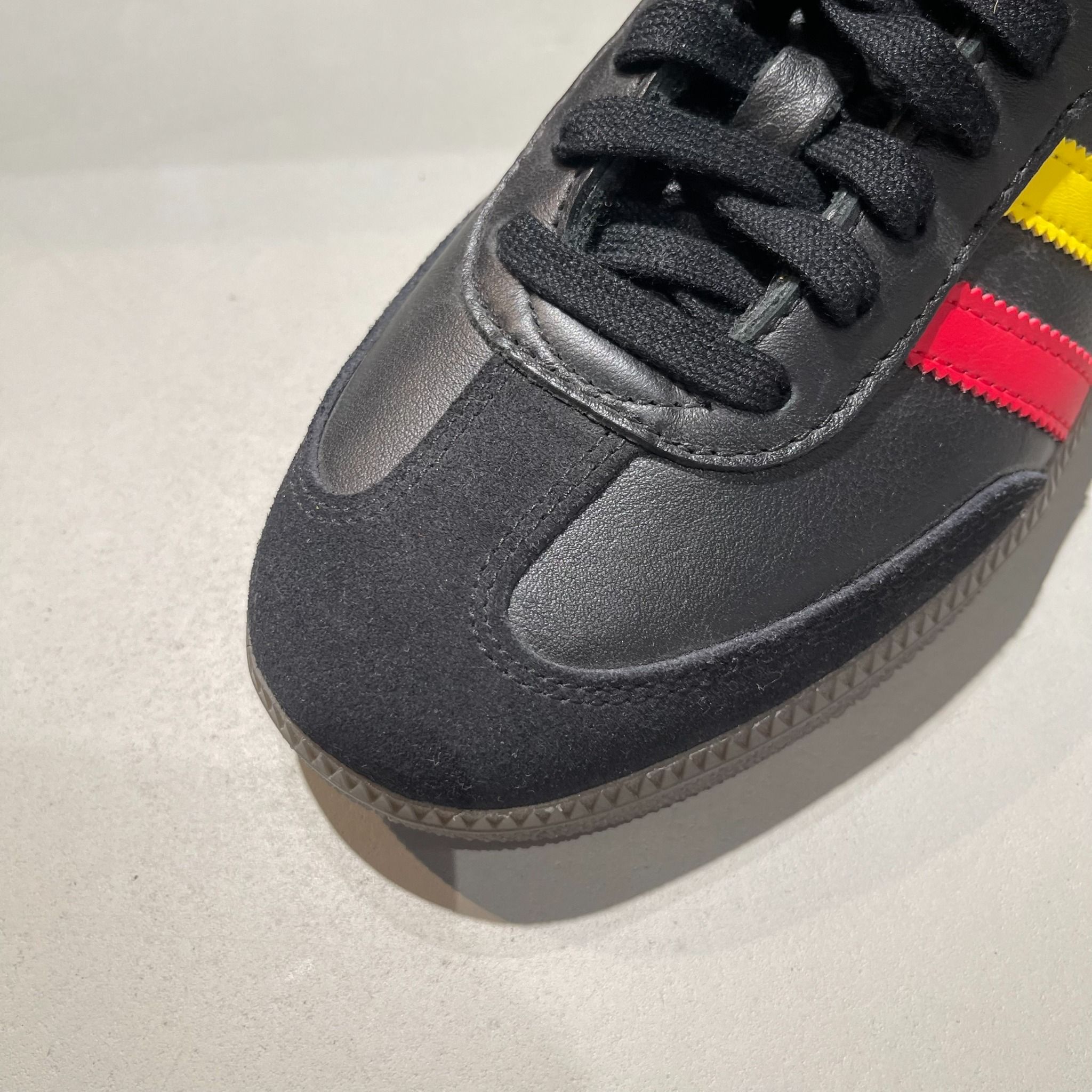 Giày Originals Unisex SAMBA OG phối màu RASTA BLACK