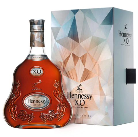 Hennessy XO On Ice Experience Limited Edition (HQ)