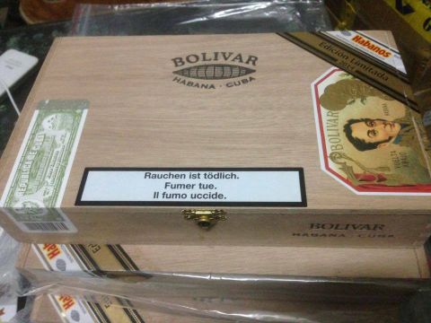 Bolivar Super Coronas Edición Limitada 2014(Giá: Liên hệ)