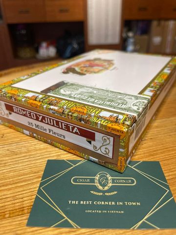 Romeo Y Julieta Mille Fleurs-25s (Gía: Liên hệ)