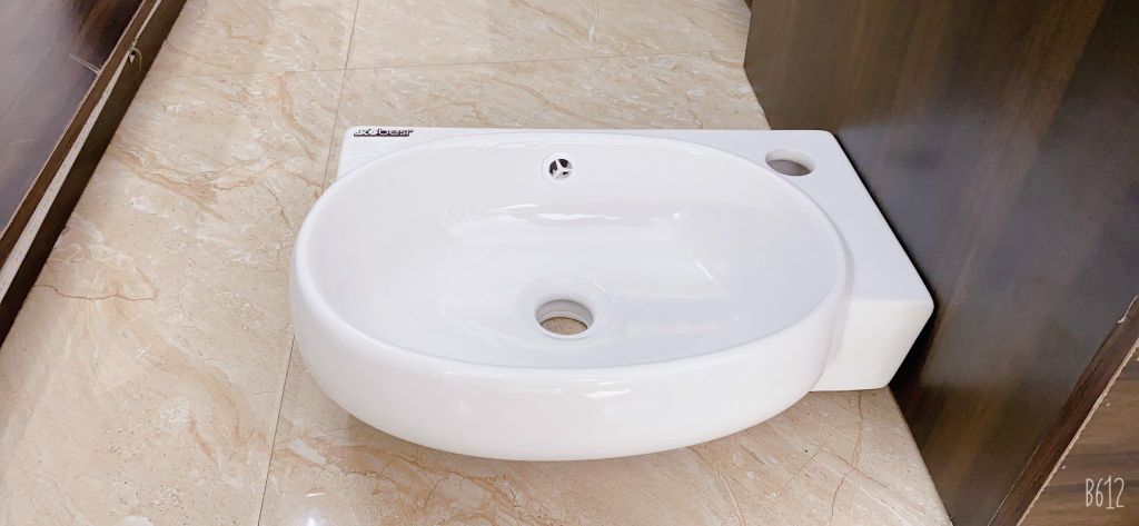 Chậu Lavabo Góc Bên Phải 042