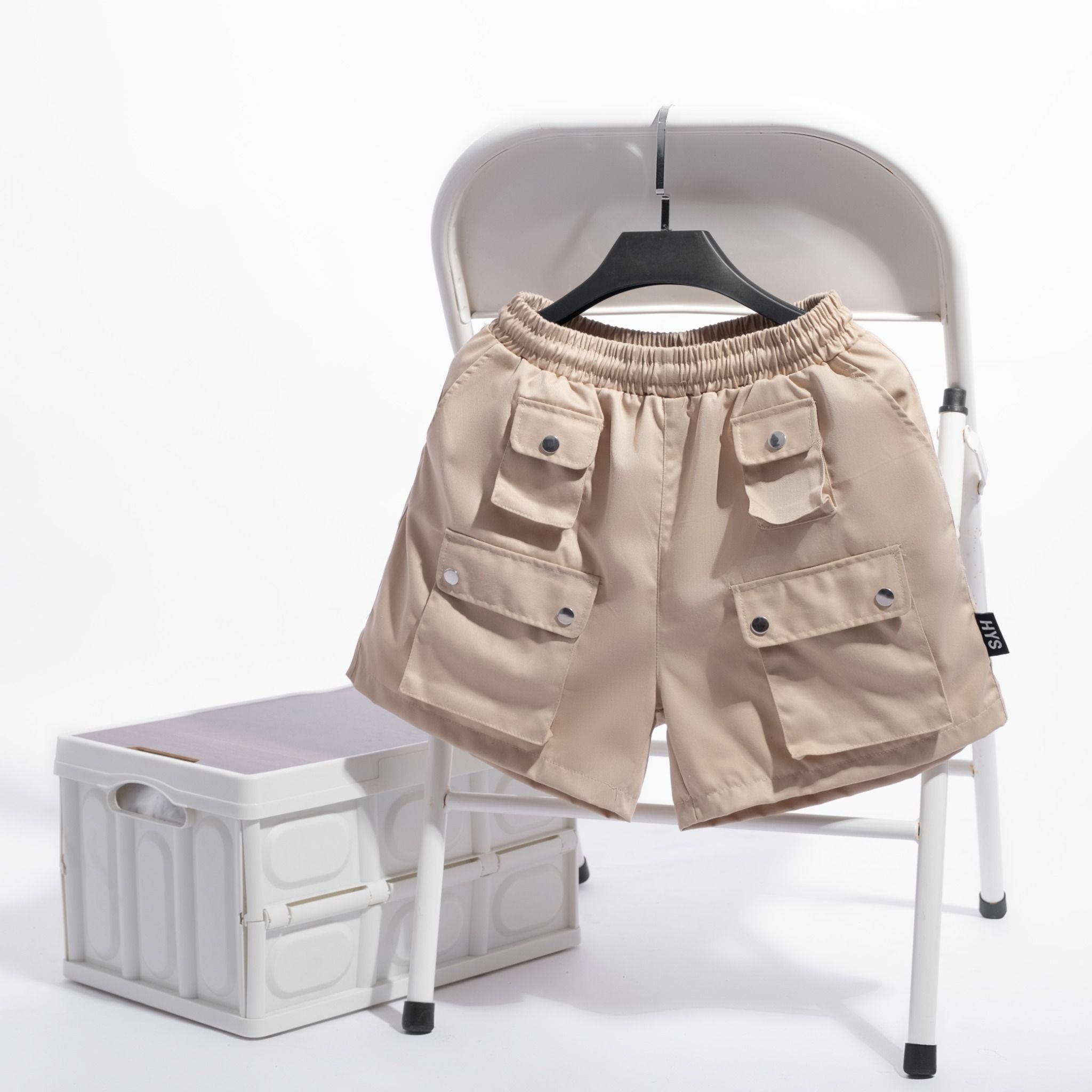  HYS KAKI BOX CREAM SHORTS 