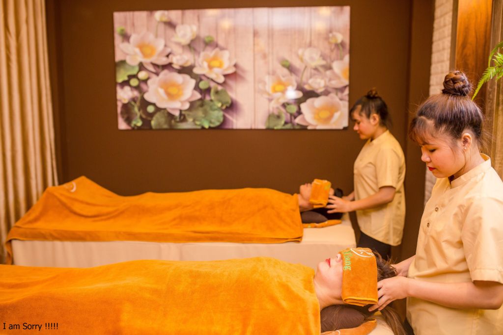 Massage kết hợp châu Á