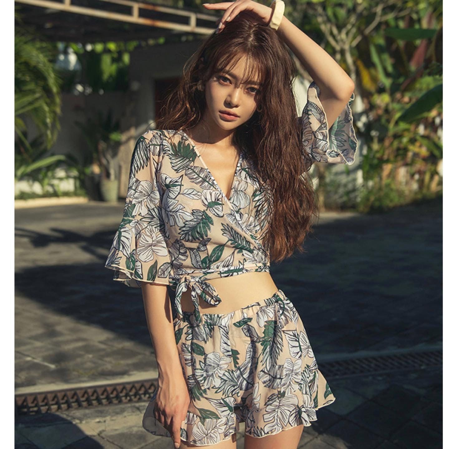 4BN61- Đồ bơi lưng cao kèm áo croptop + quần short