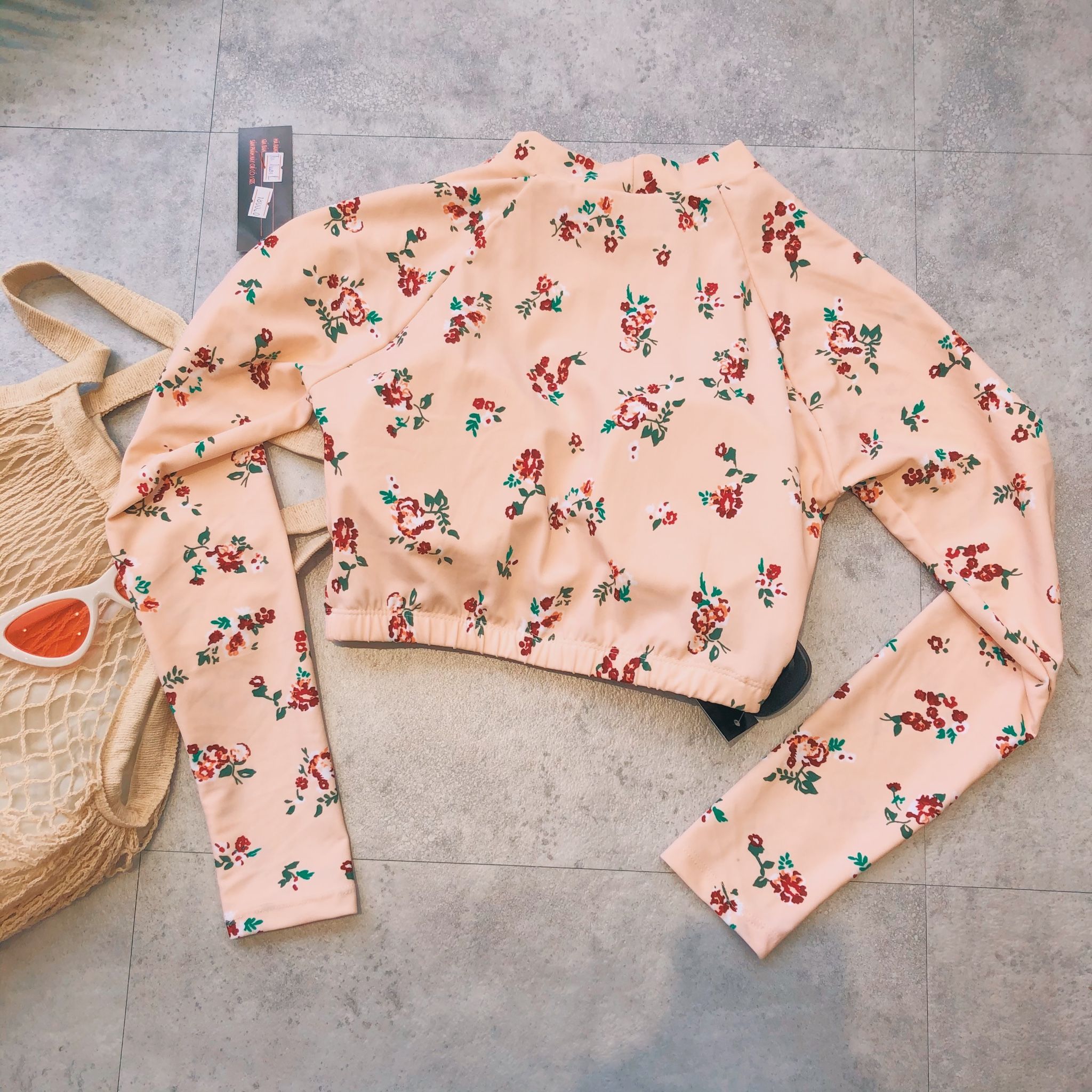Áo bơi croptop tay dài hoa