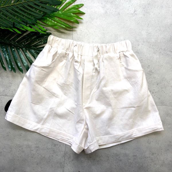  Quần short linen trắng 