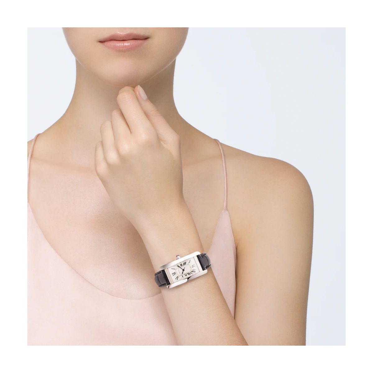 Cartier Tank Américaine Medium Model Steel Leather