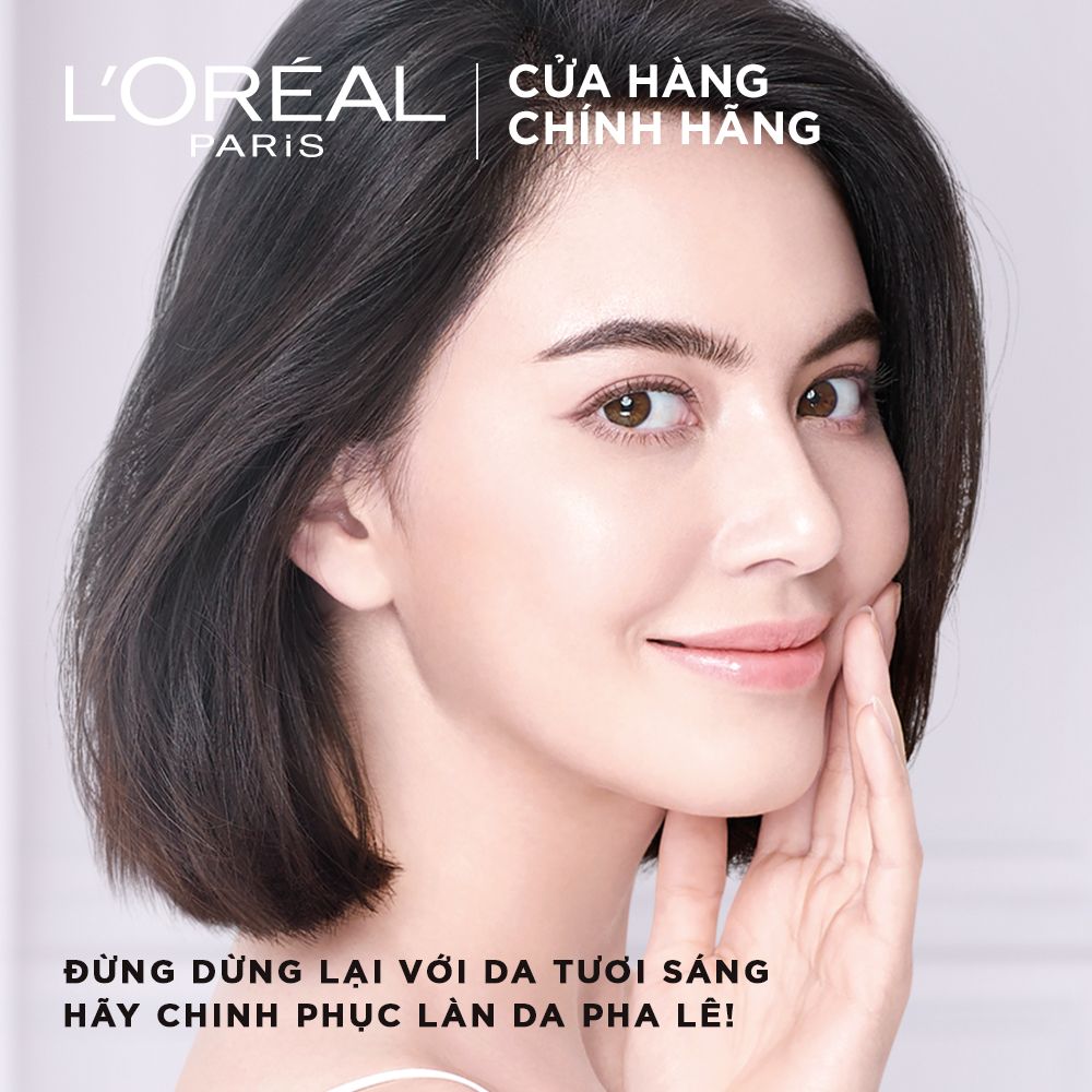 Dưỡng Chất Căng Mướt Da L'Oréal Paris Revitalift Crystal Micro Essence 130ml