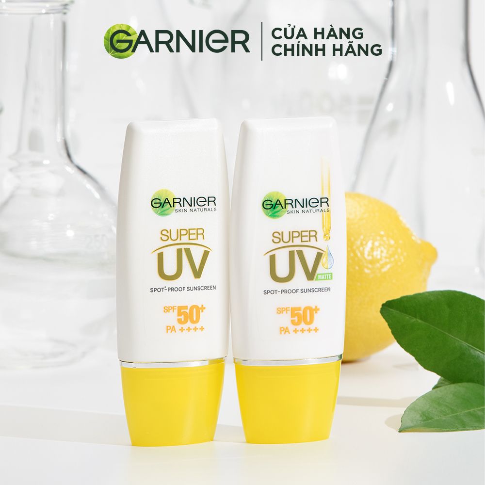 Kem chống nắng kiềm dầu & sáng da Garnier Light Complete Super UV Matte 30ml
