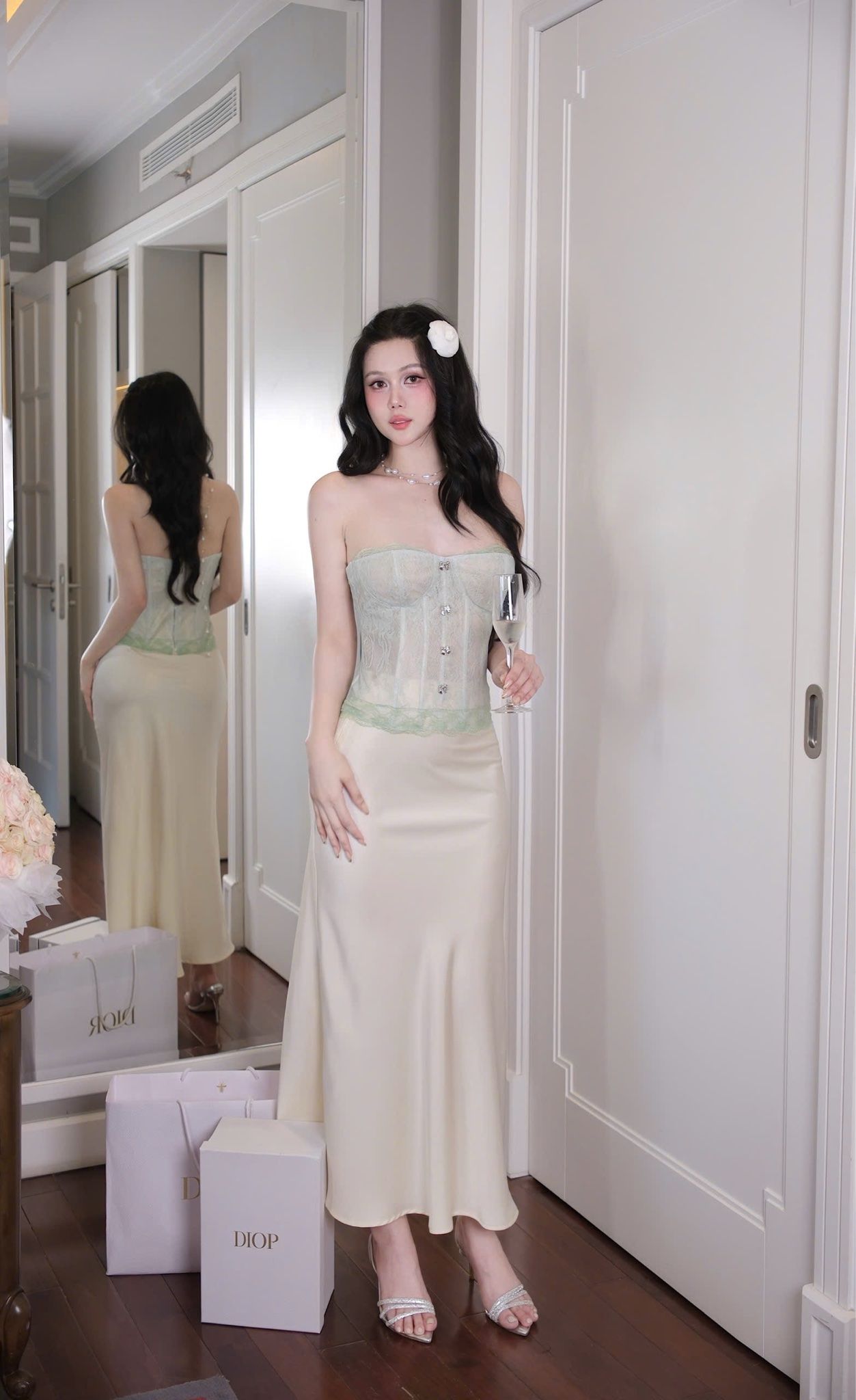 Set Yếm Ren Phối Cv Lụa