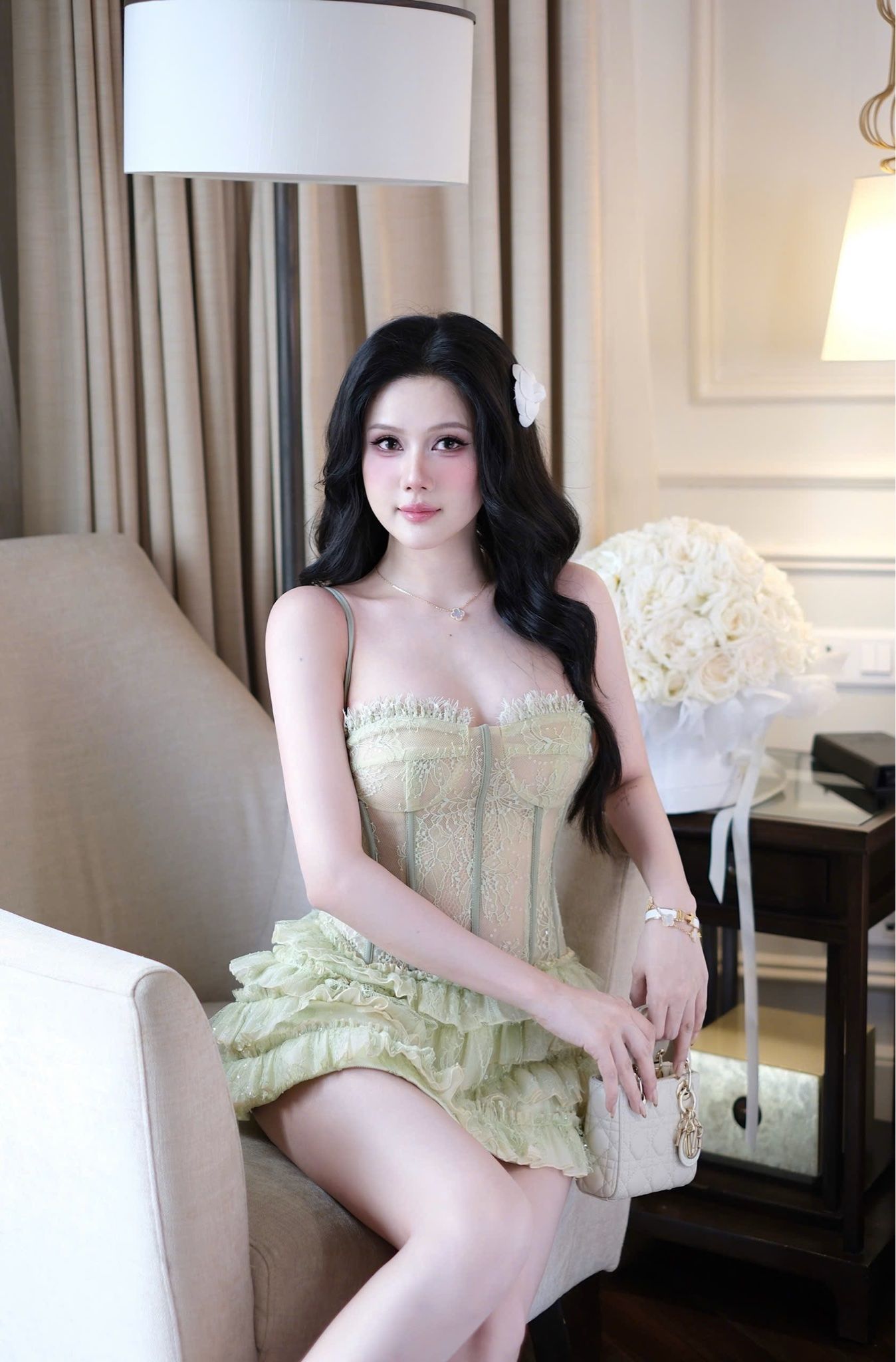 Đầm Ren Tầng Bèo