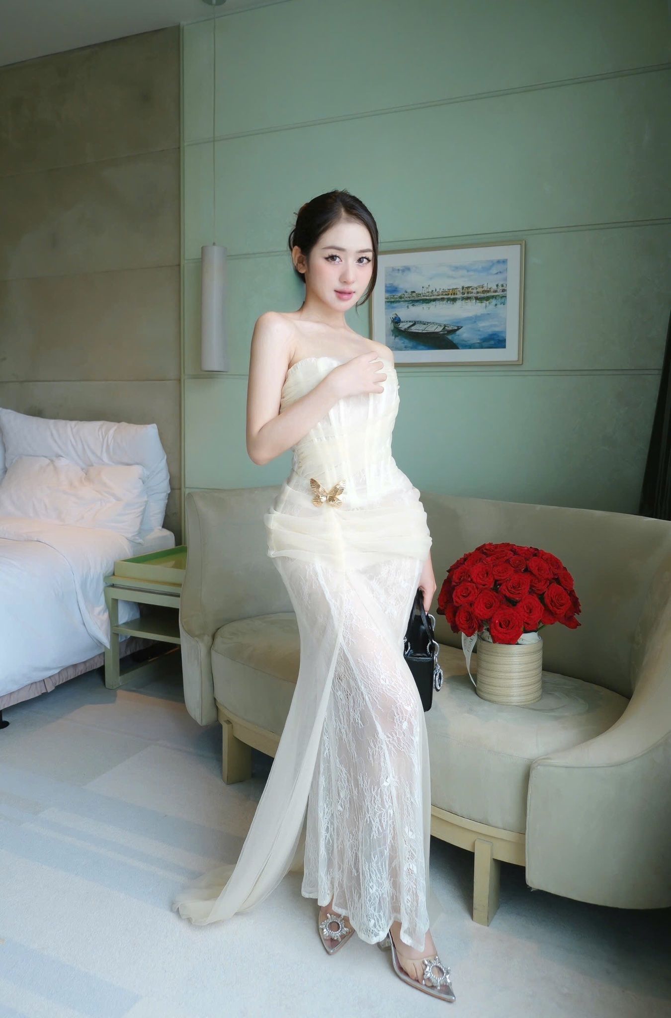 Đầm Ống Lưới Kèm Bướm