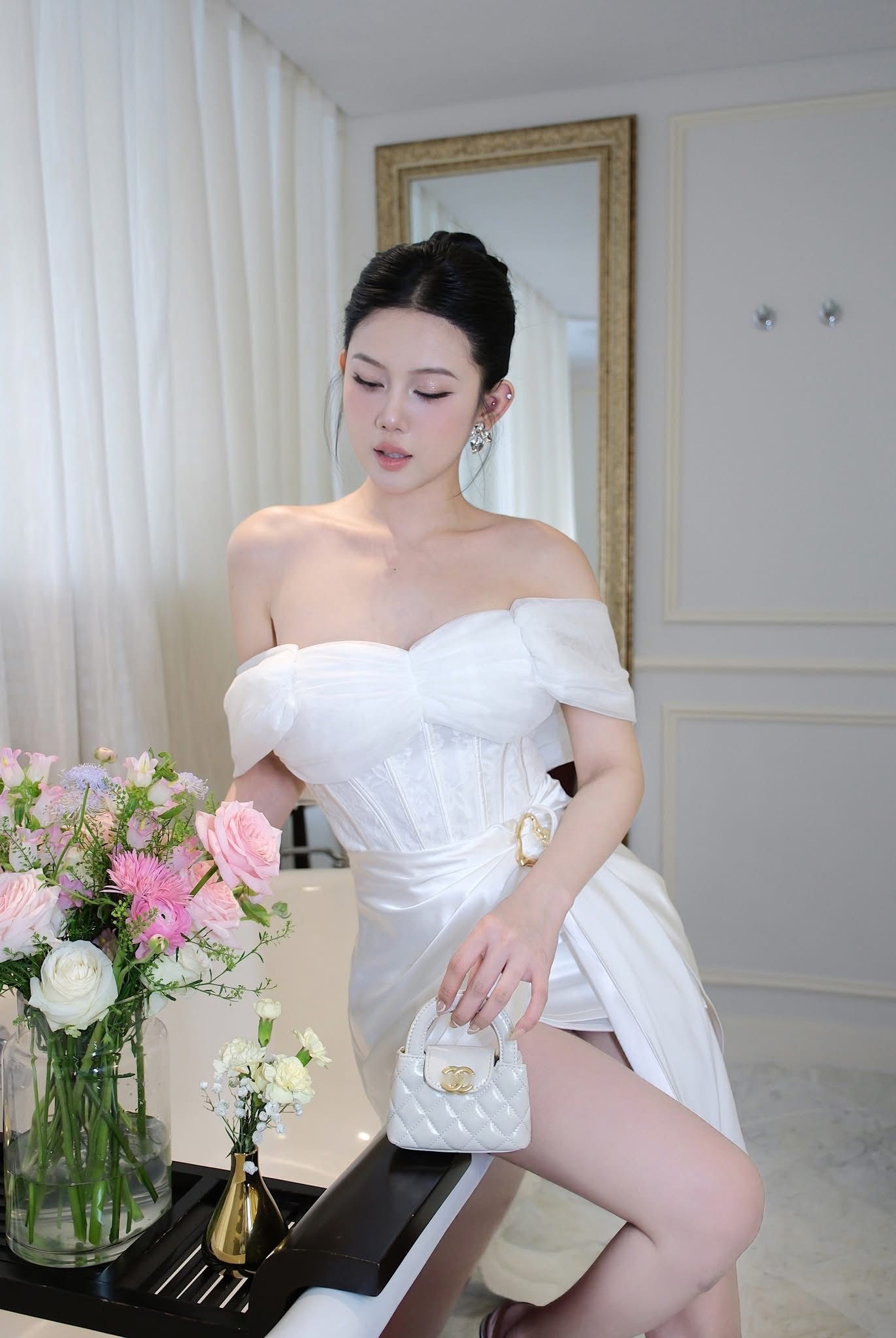 Đầm Lưới Bẹt Vai Phối Lụa