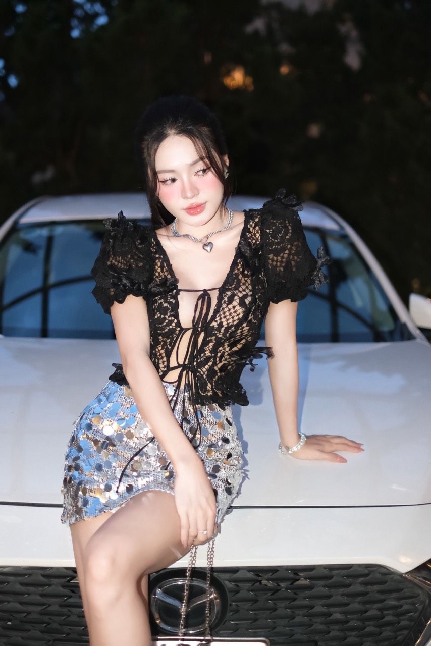 Áo Ren Tay Phồng Đan Dây