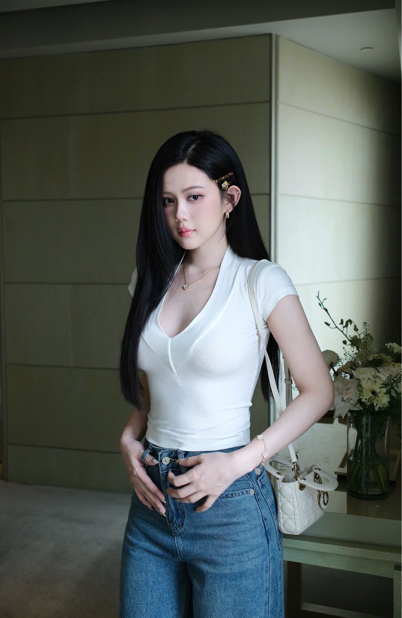 Quần Jean Ống Rộng Kèm Nịt