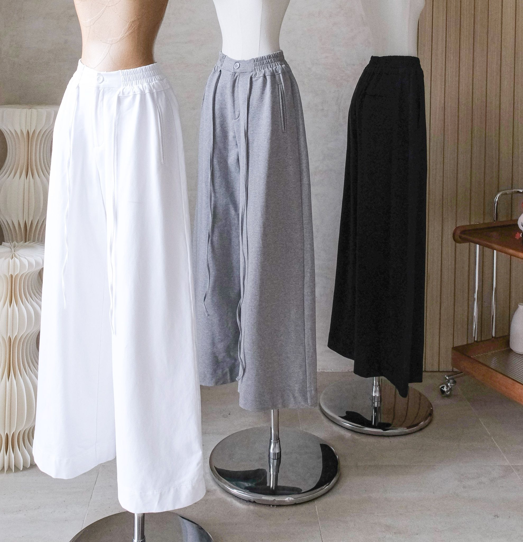 Quần Thun Ống Rộng Dây Rút