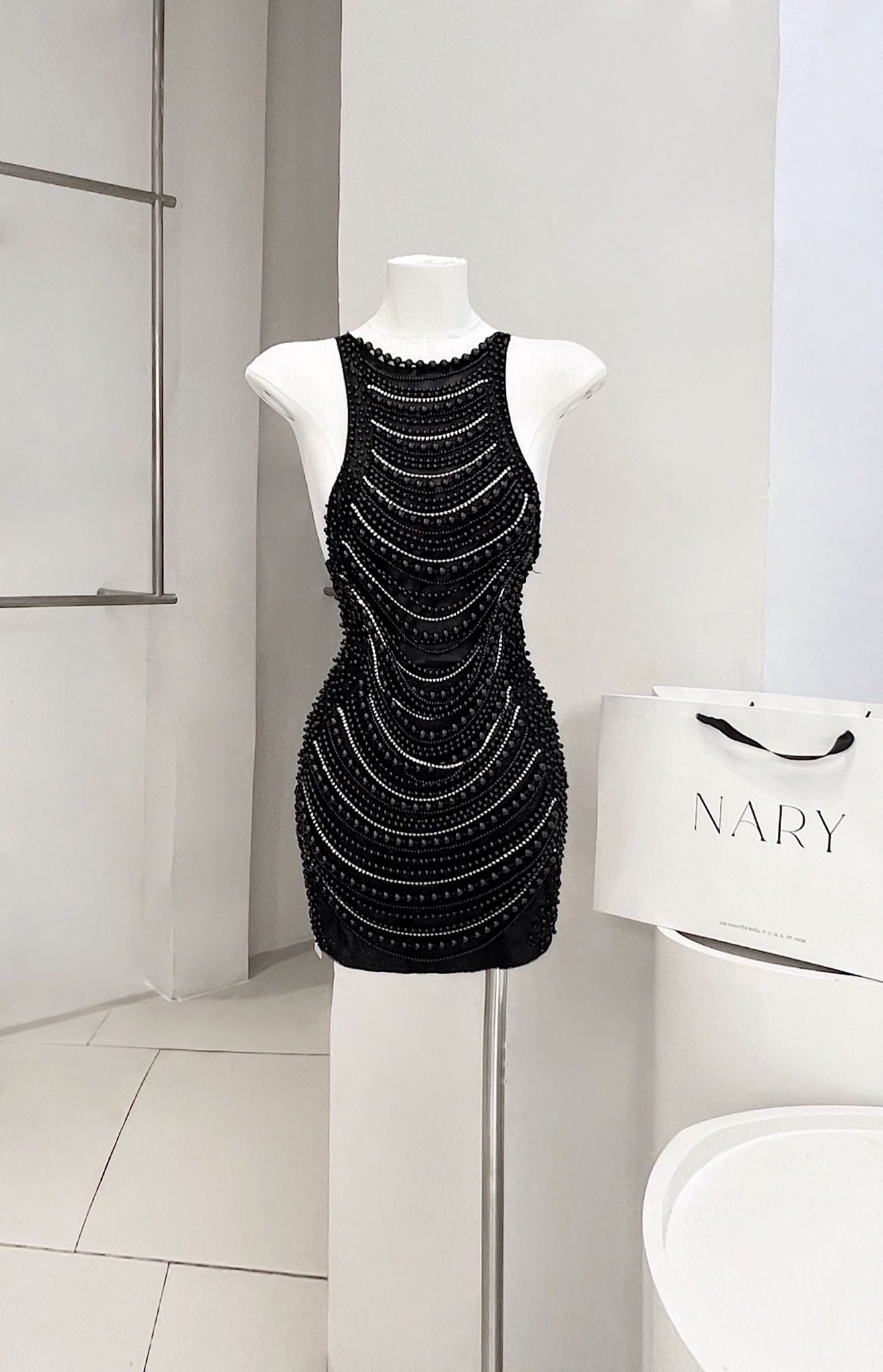 Body Yếm Đính Ngọc