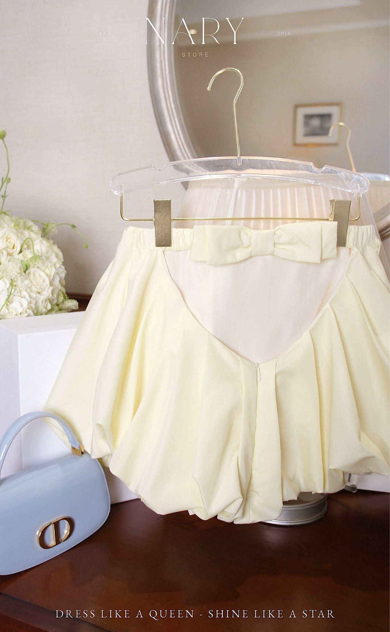 Áo Ống Hở Lưng Đính Nơ Sau